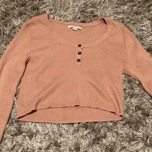 Long sleeve cropped shirt